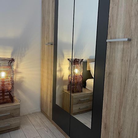 City Center Properties - Modern Room With Ac & Ensuit Bathroom - Room 1 St. Paul's Bay Exterior photo